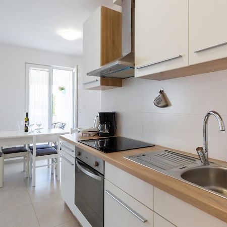 Amoroso Apartment 200M From Sea Porec Luaran gambar