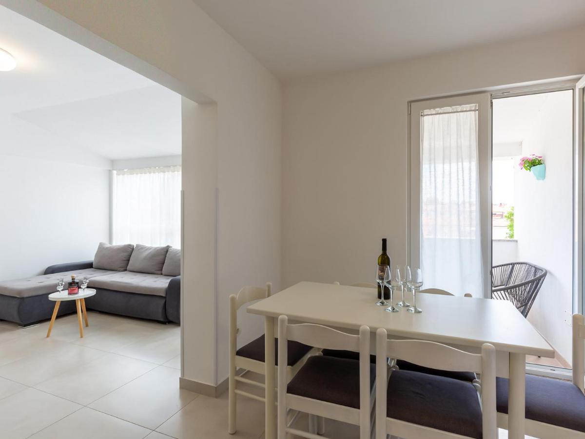Amoroso Apartment 200M From Sea Porec Luaran gambar