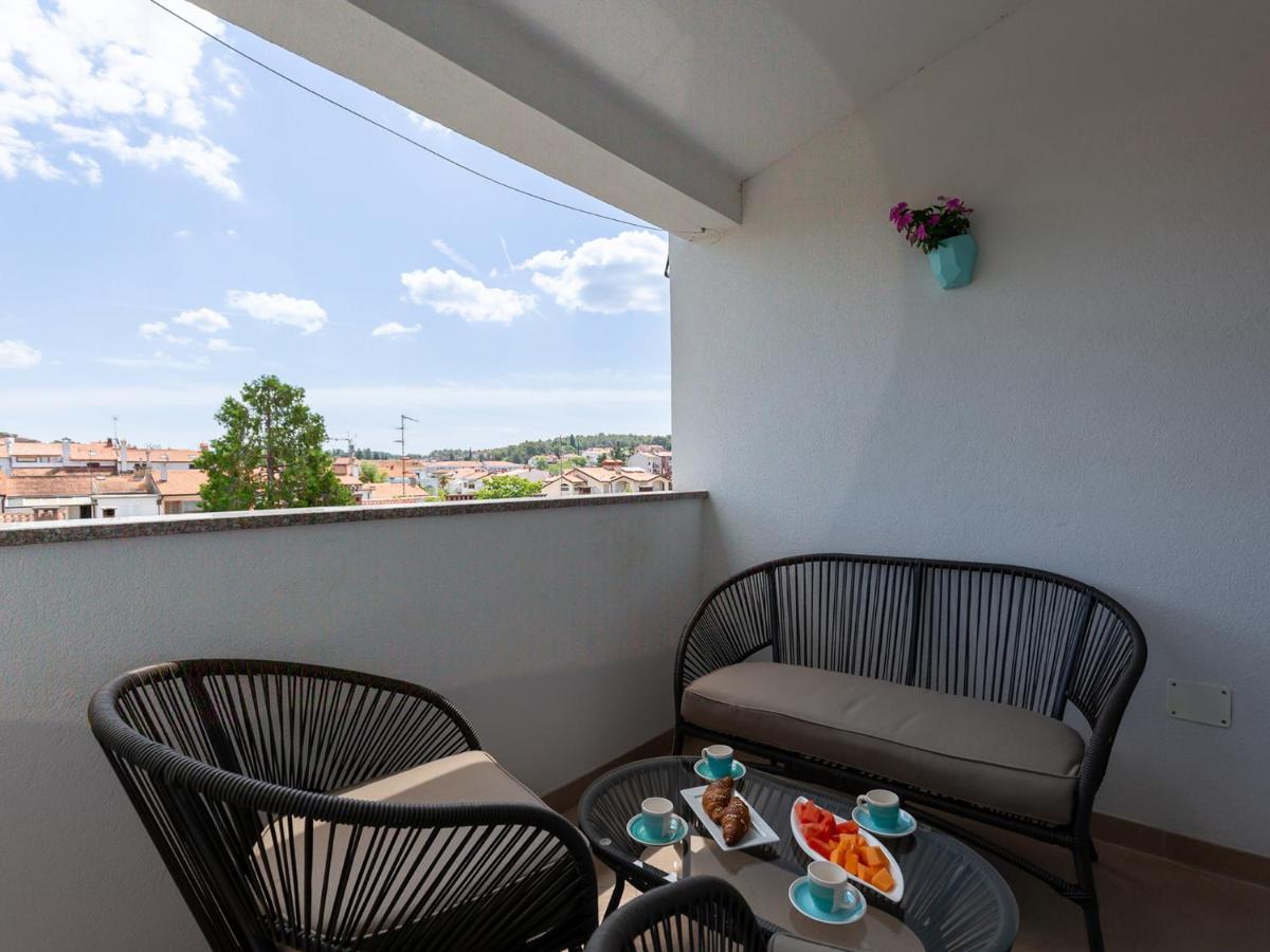Amoroso Apartment 200M From Sea Porec Luaran gambar
